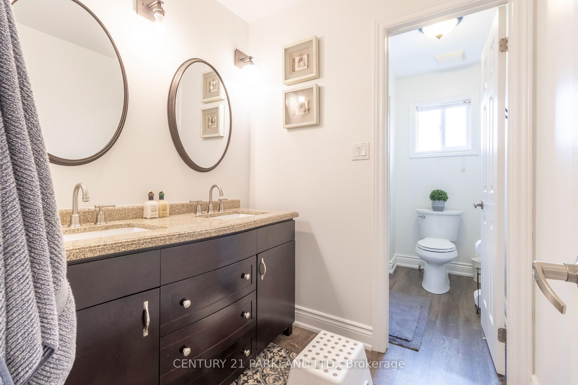 Photo 34 of 18 Napier Court, Whitby, Brooklin — HOMEH