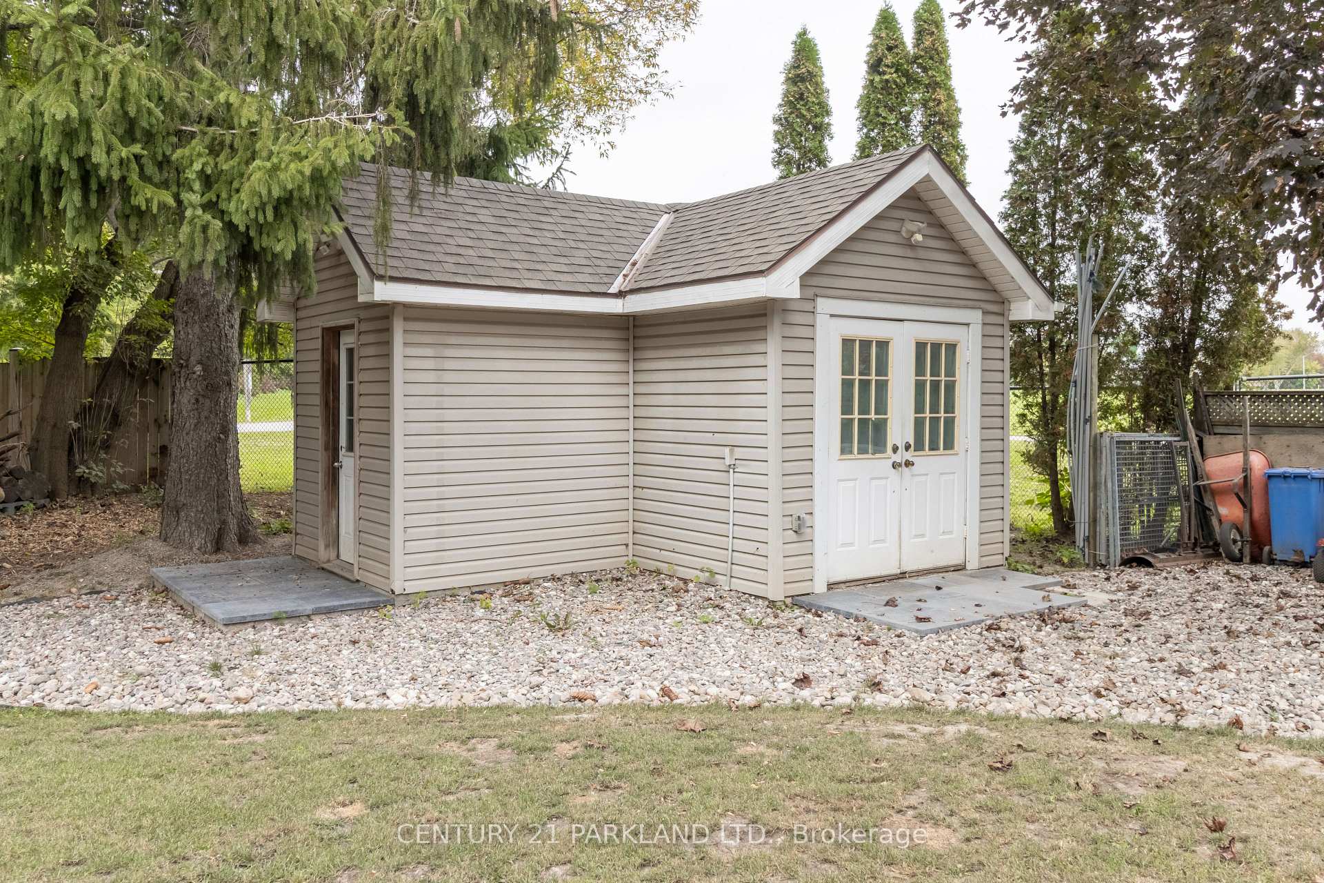 Photo 45 of 18 Napier Court, Whitby, Brooklin — HOMEH