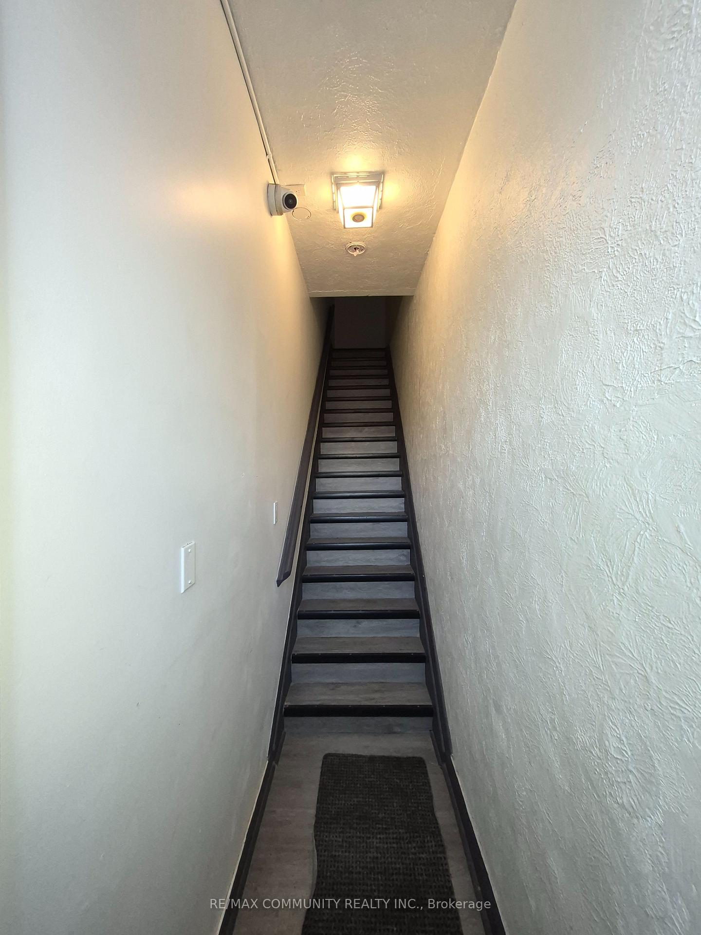 Photo 4 of 636 Vaughan Road, Toronto, Oakwood Village — HOMEH