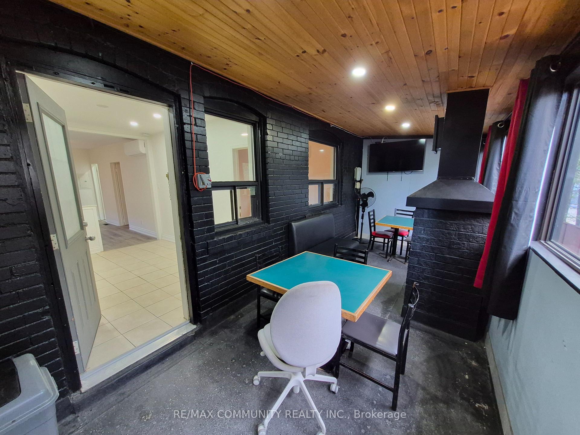 Photo 14 of 636 Vaughan Road, Toronto, Oakwood Village — HOMEH