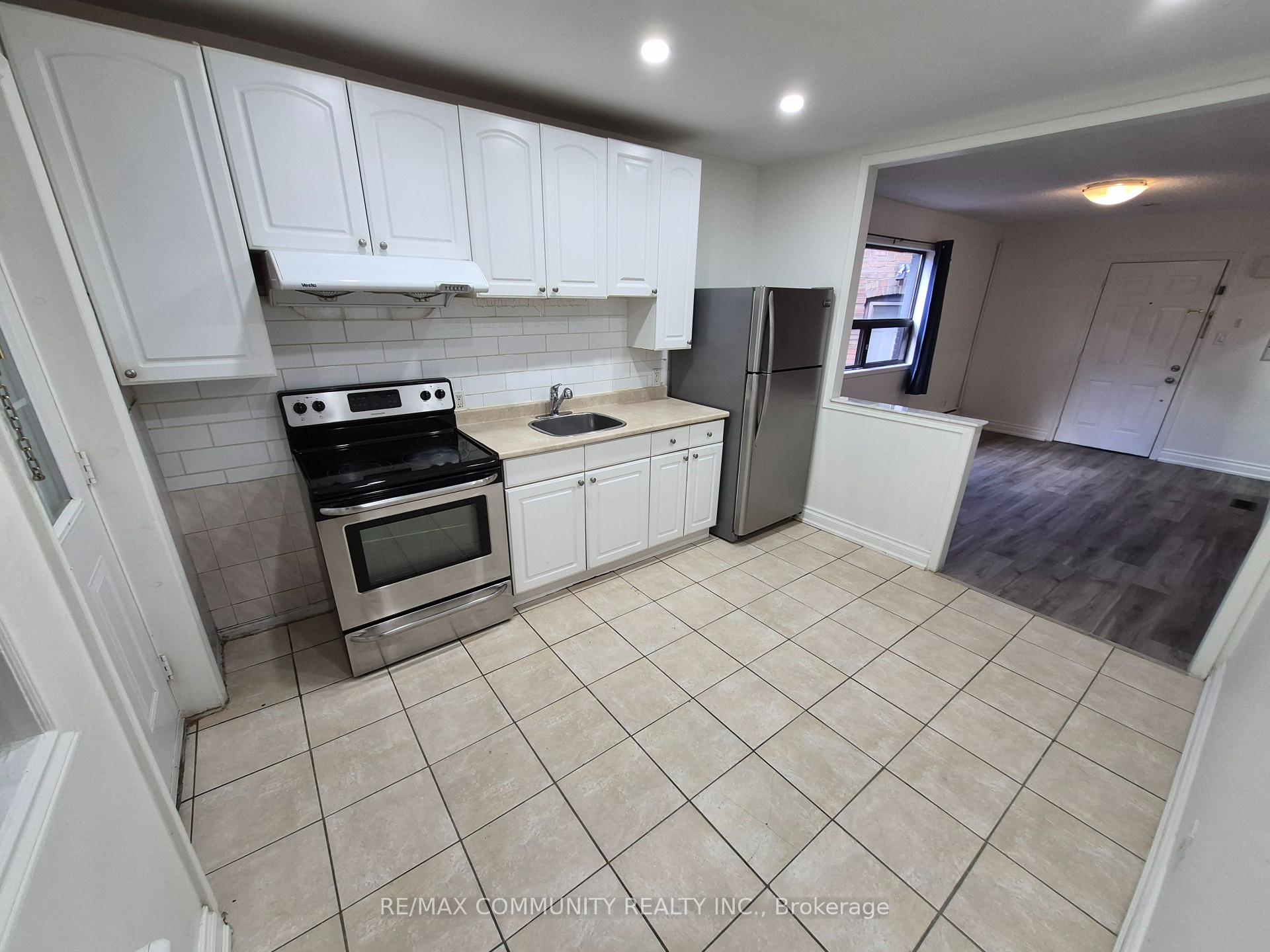 Photo 2 of 636 Vaughan Road, Toronto, Oakwood Village — HOMEH