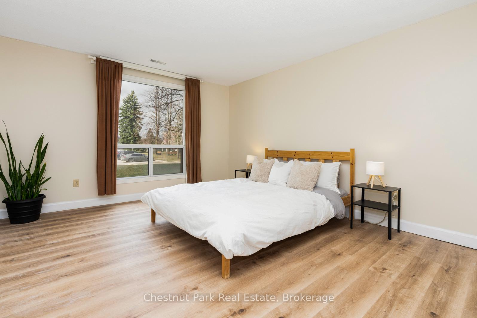 Photo 12 of Unit 102, 172 Eighth Street, Collingwood — HOMEH