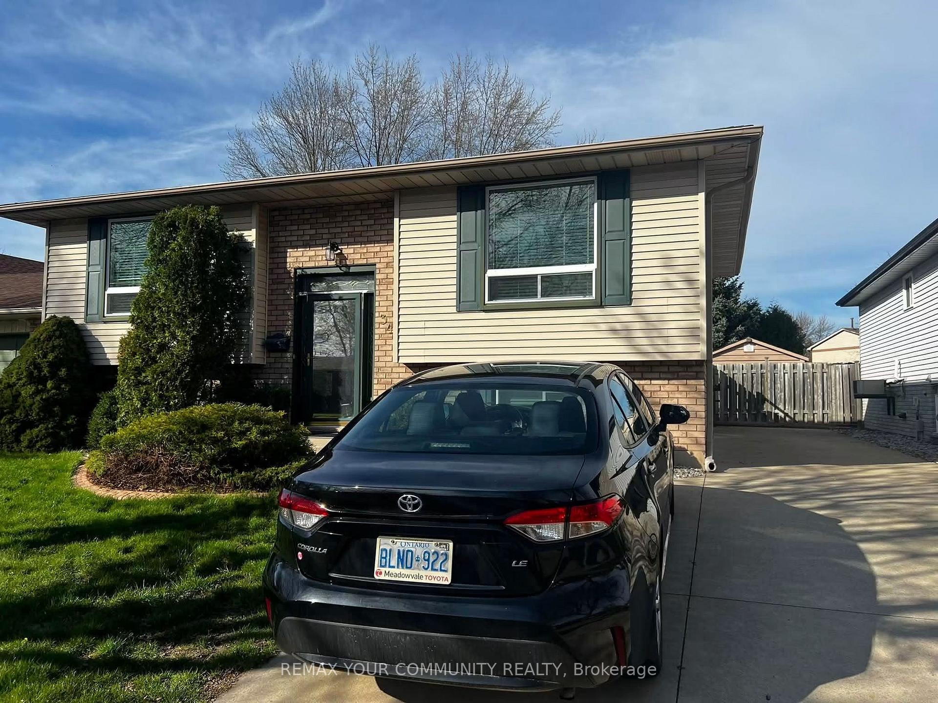 Photo of 34 Beaver Crescent