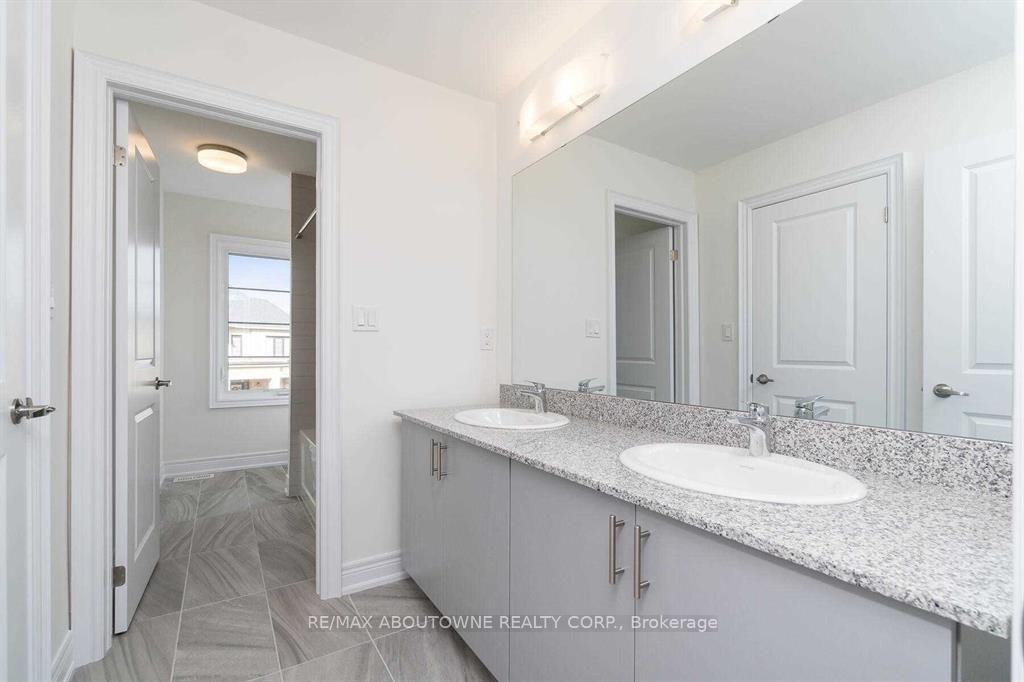 Photo 31 of 1372 Argall Court, Milton, Ford — HOMEH
