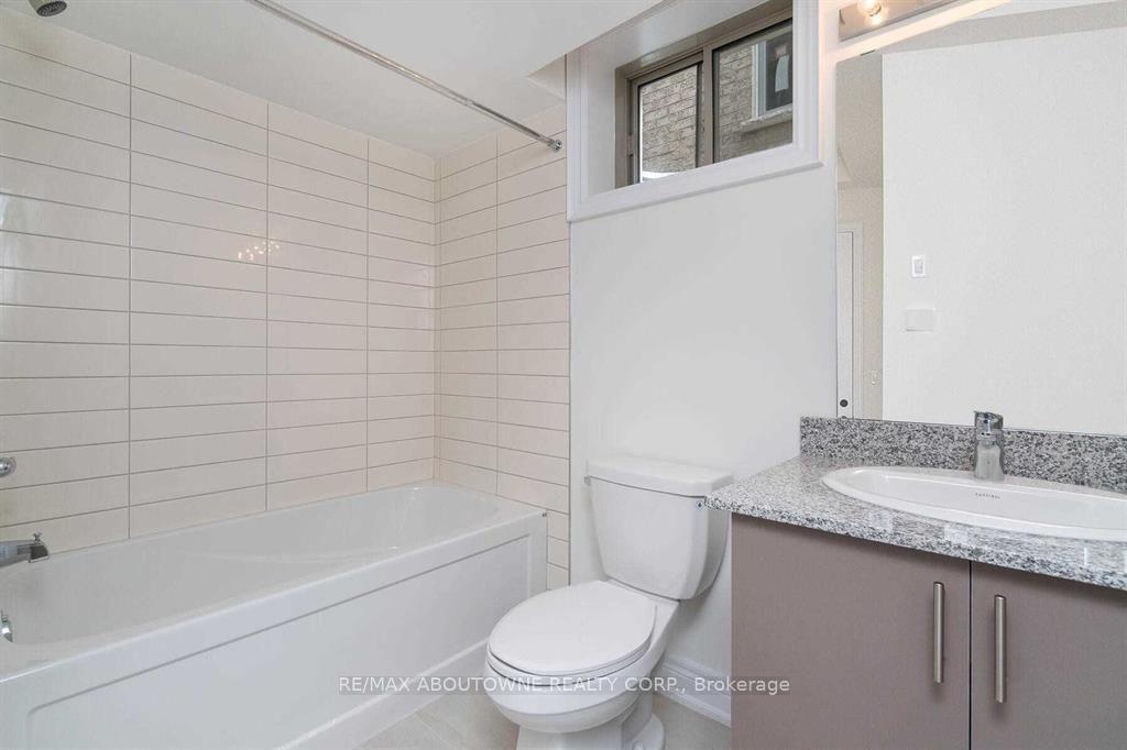 Photo 39 of 1372 Argall Court, Milton, Ford — HOMEH
