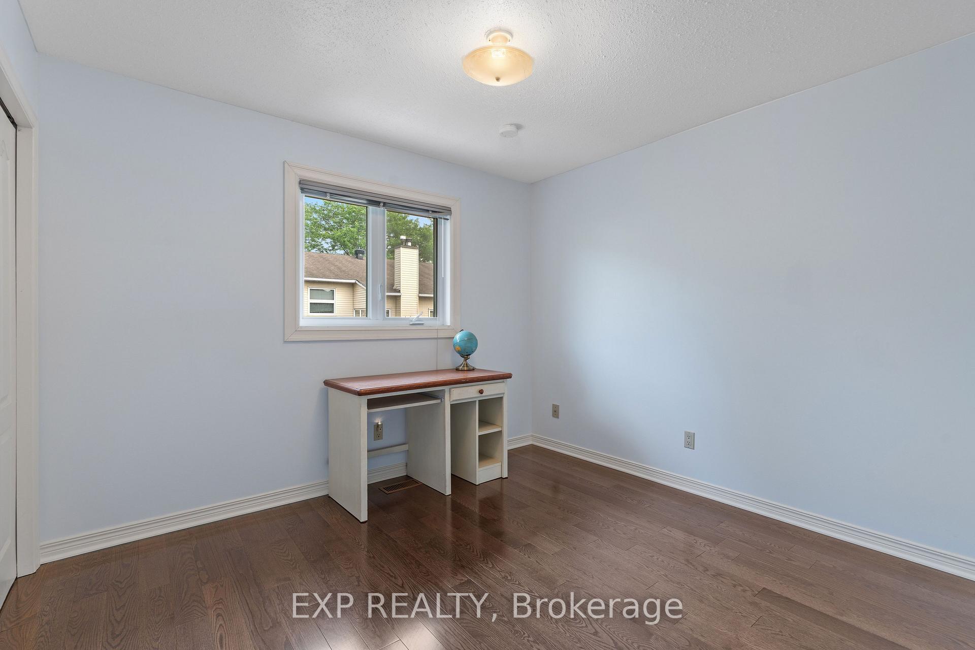 Photo 21 of 1552 Blohm Drive, Ottawa, Hunt Club Park — HOMEH