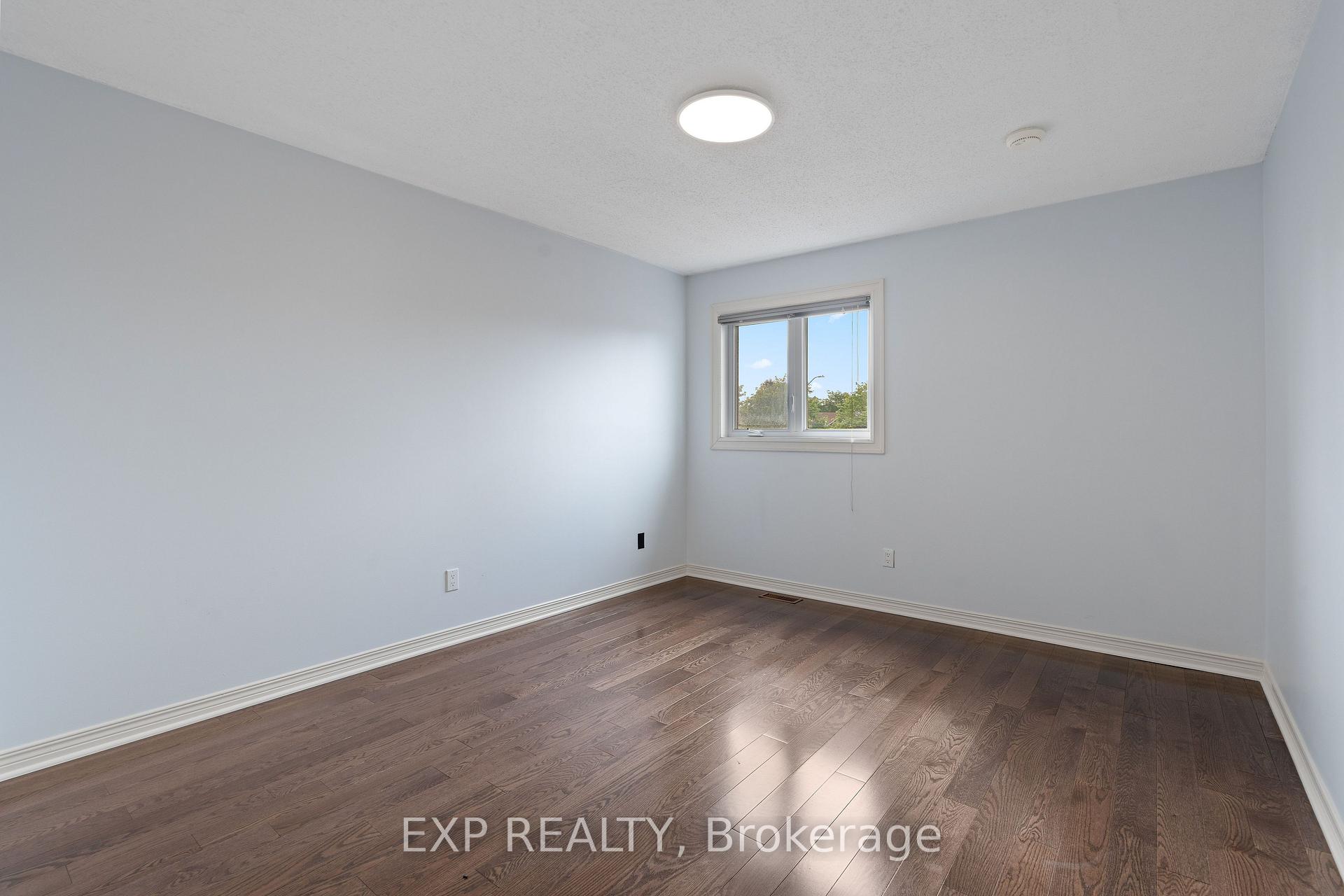 Photo 23 of 1552 Blohm Drive, Ottawa, Hunt Club Park — HOMEH