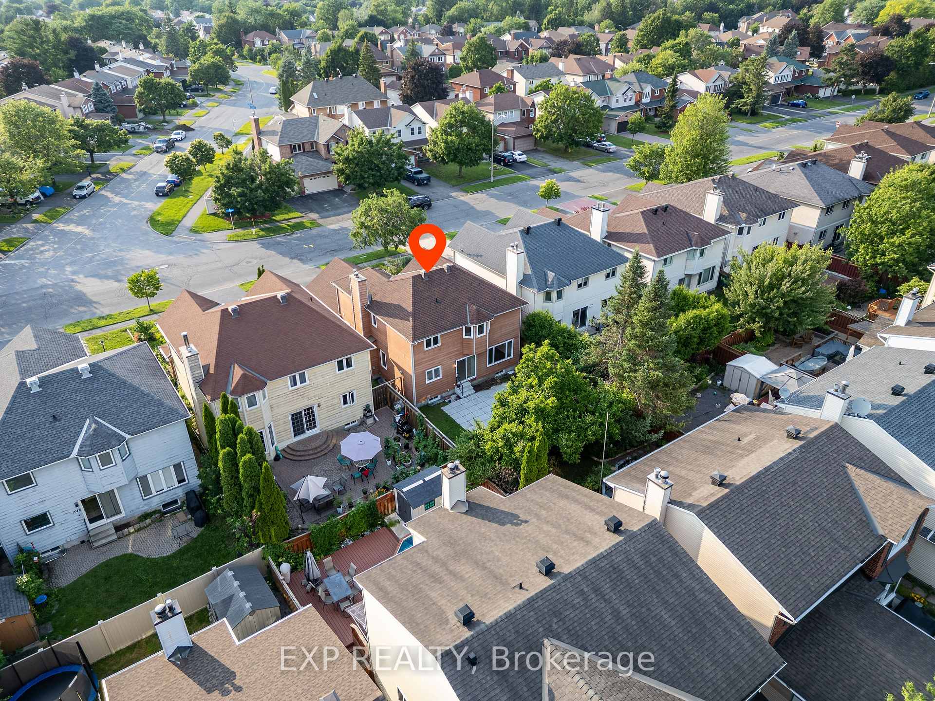 Photo 31 of 1552 Blohm Drive, Ottawa, Hunt Club Park — HOMEH