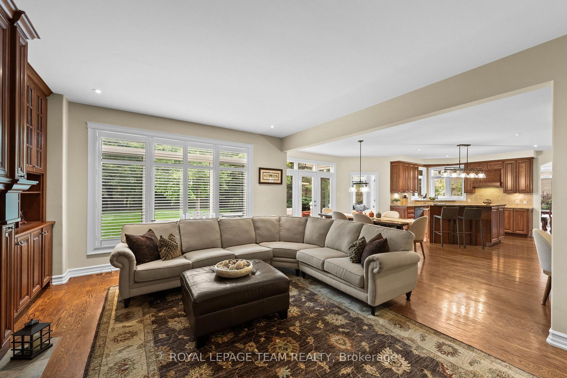 Photo 18 of 418 Lockmaster Crescent, Ottawa, Manotick Village & Manotick Estates — HOMEH