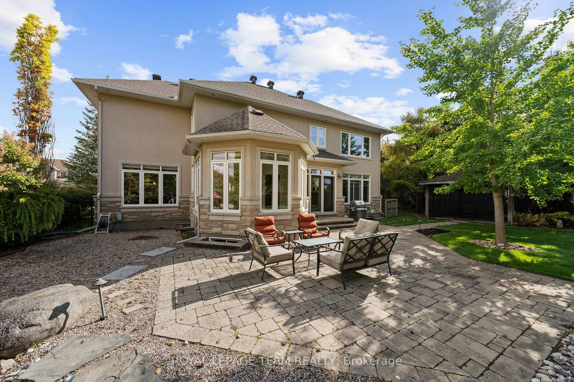 Photo 40 of 418 Lockmaster Crescent, Ottawa, Manotick Village & Manotick Estates — HOMEH