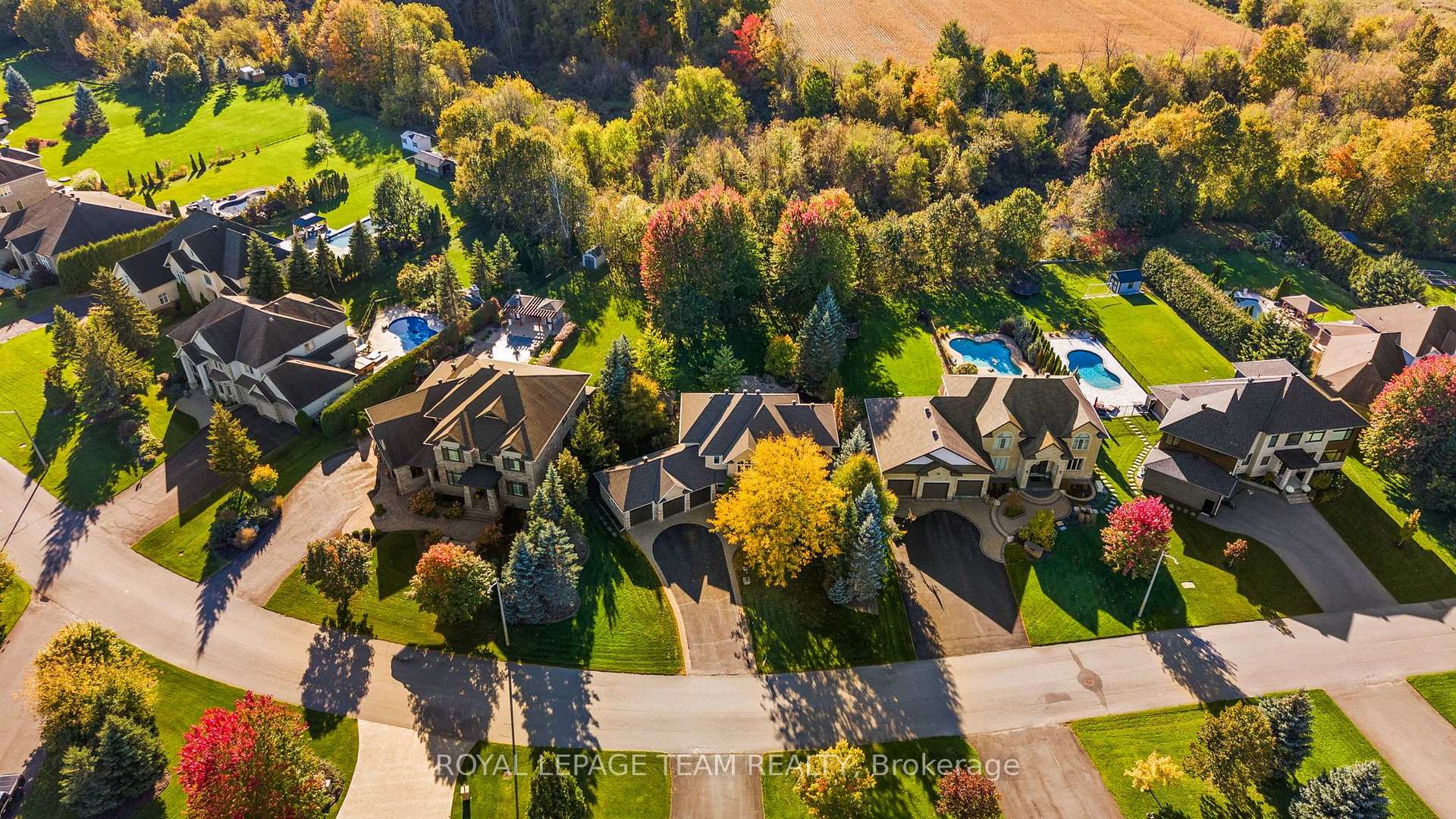 Photo 46 of 418 Lockmaster Crescent, Ottawa, Manotick Village & Manotick Estates — HOMEH