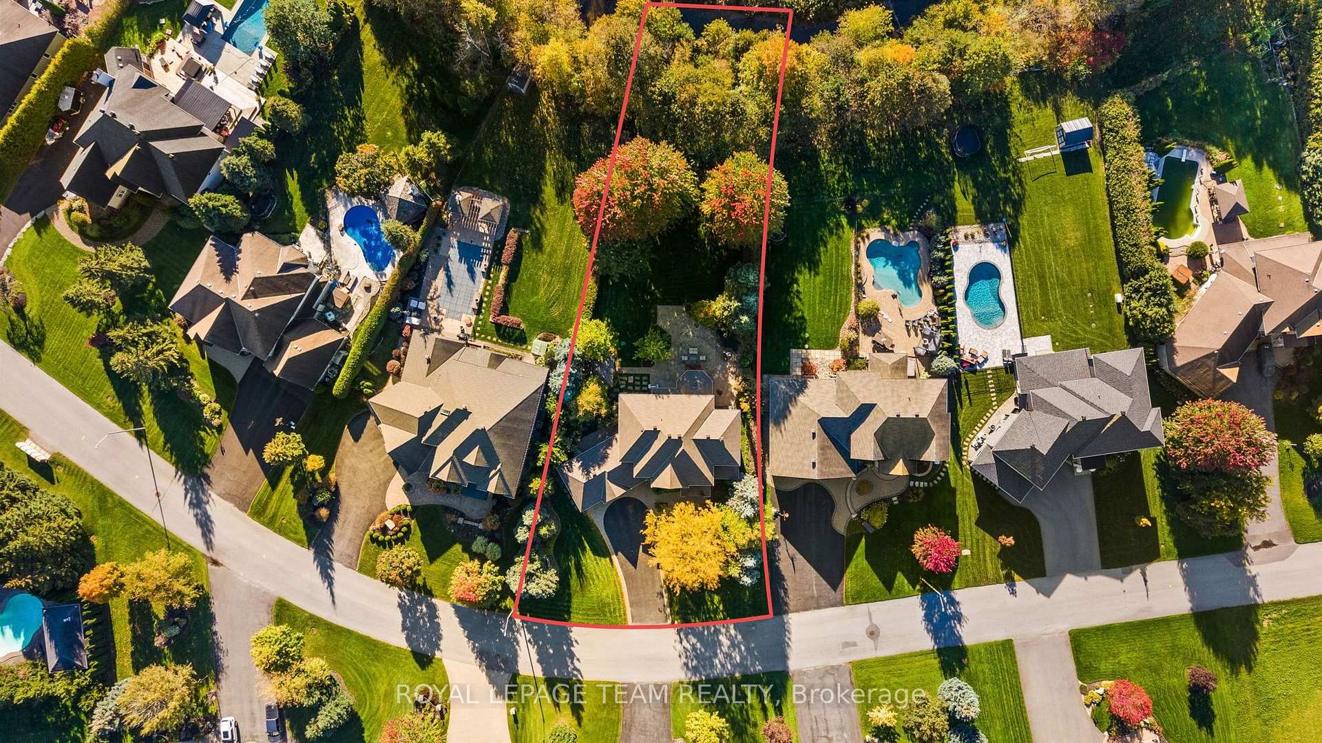 Photo 47 of 418 Lockmaster Crescent, Ottawa, Manotick Village & Manotick Estates — HOMEH