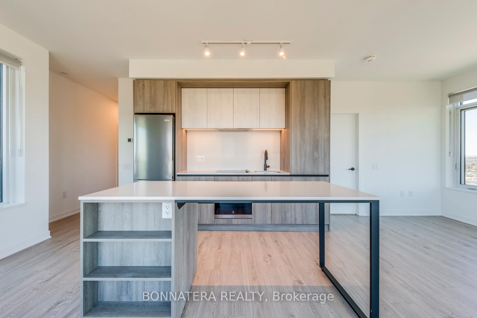 Photo of Unit 1810, 2495 Eglinton Avenue W