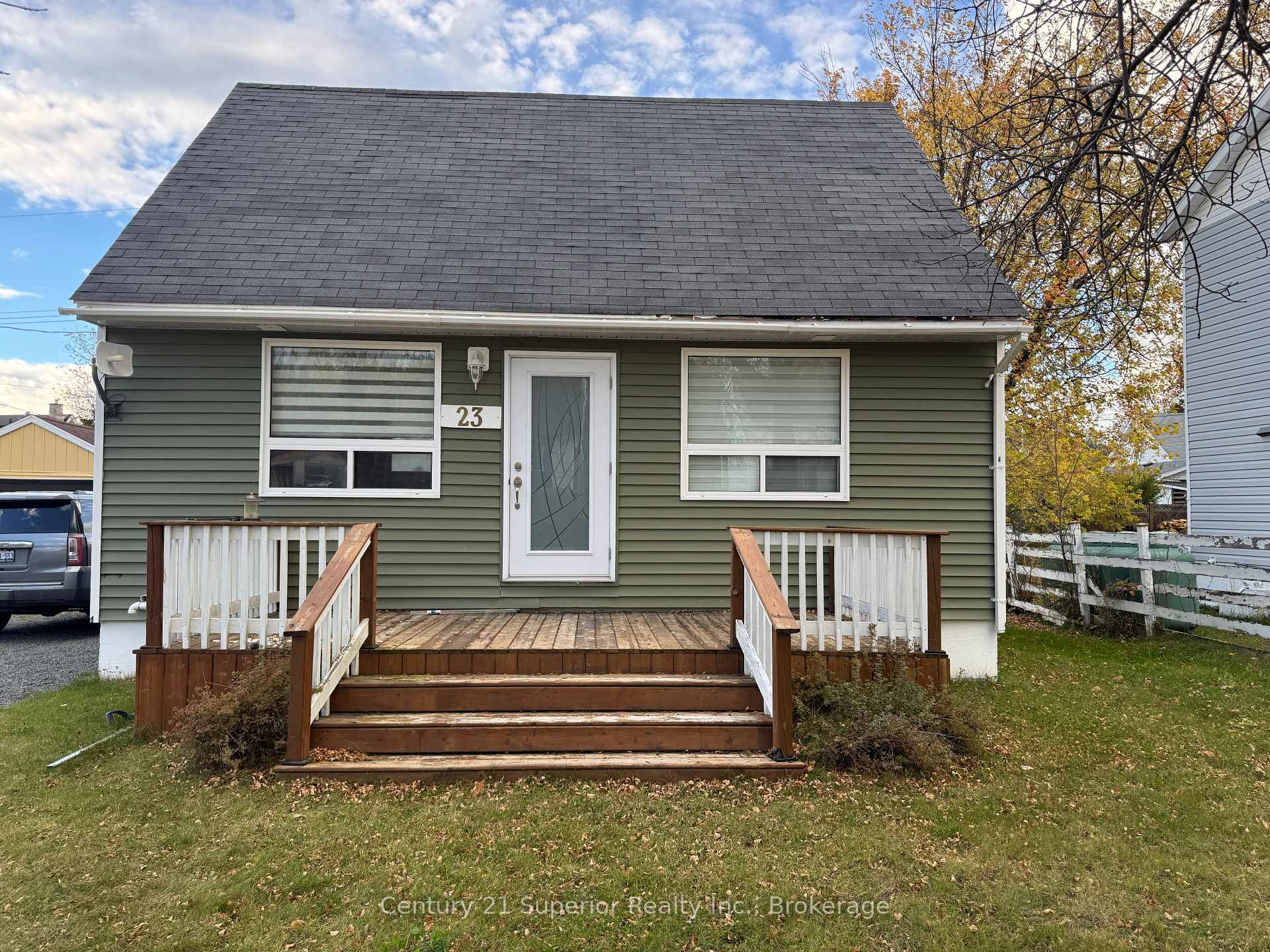 Photo 2 of 23 Neebig Avenue, Manitouwadge, TB-73 — HOMEH