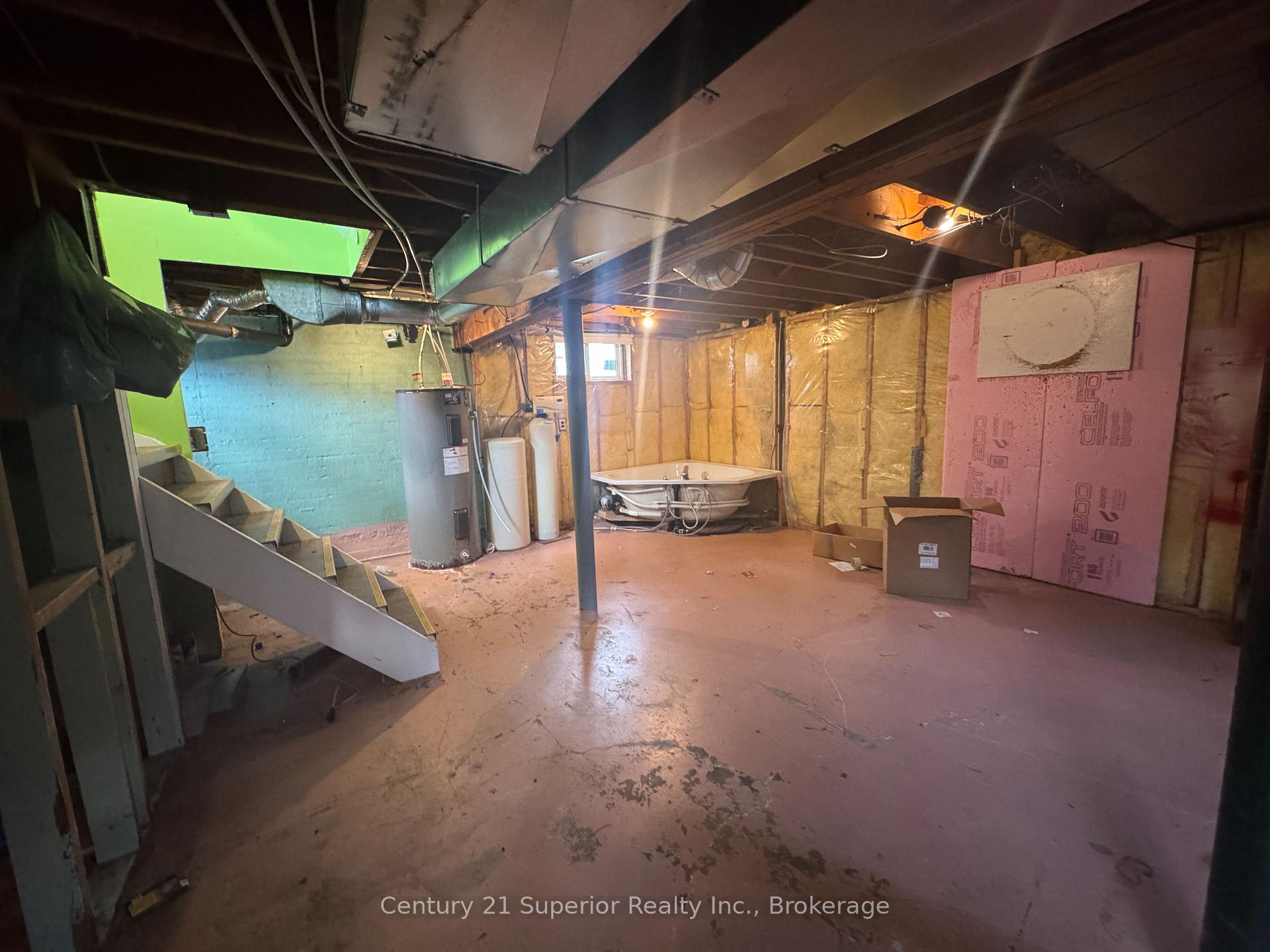Photo 13 of 23 Neebig Avenue, Manitouwadge, TB-73 — HOMEH