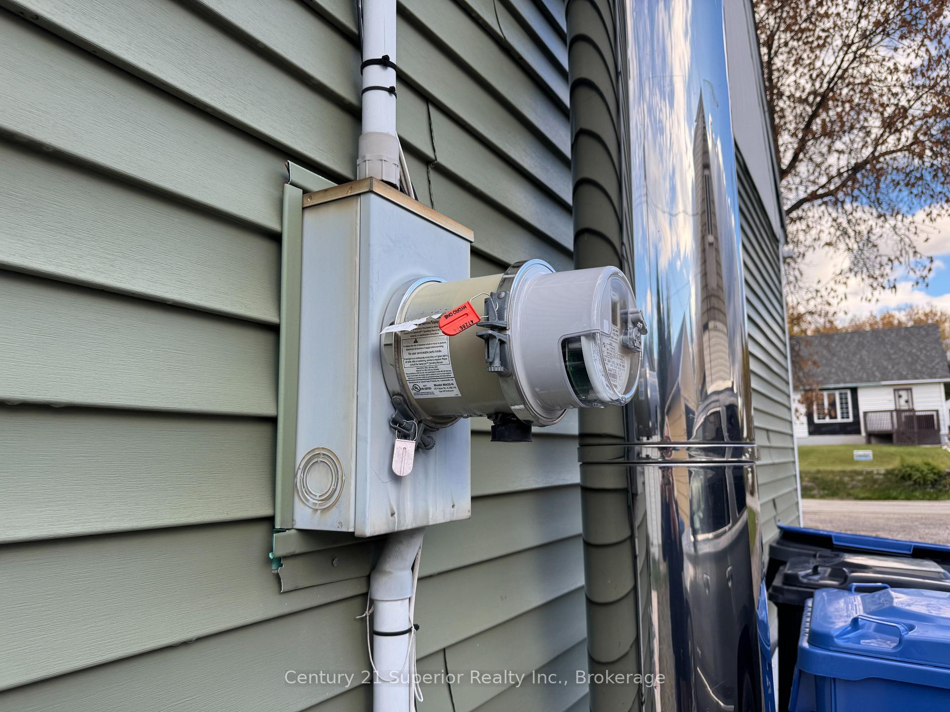 Photo 24 of 23 Neebig Avenue, Manitouwadge, TB-73 — HOMEH