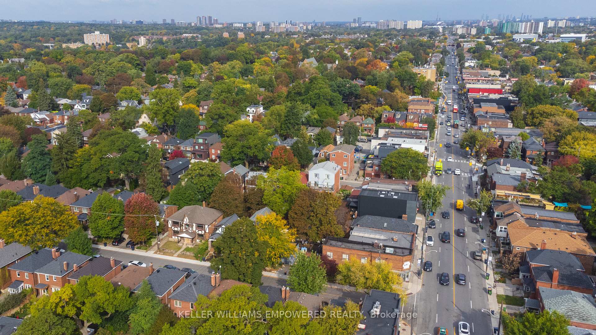 Photo 16 of 10 Lessard Avenue, Toronto, Lambton Baby Point — HOMEH