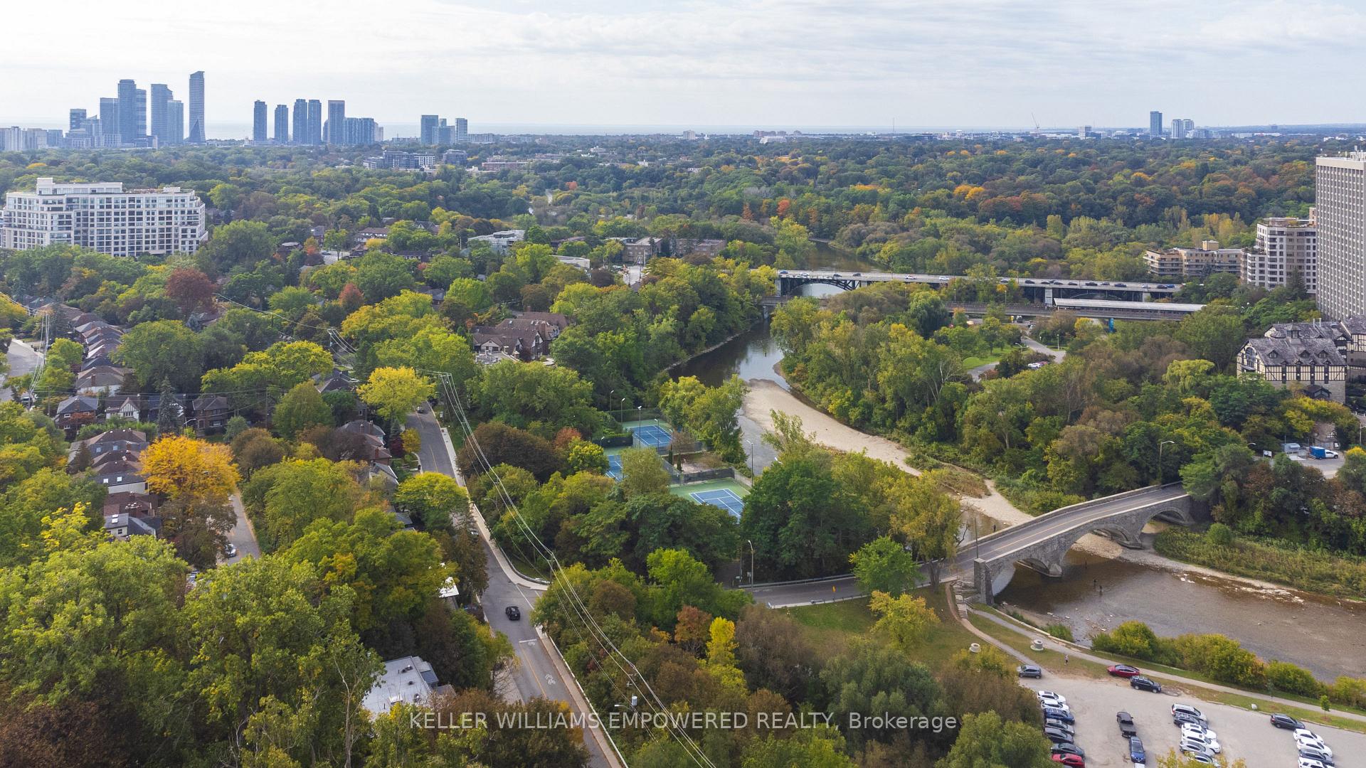 Photo 25 of 10 Lessard Avenue, Toronto, Lambton Baby Point — HOMEH