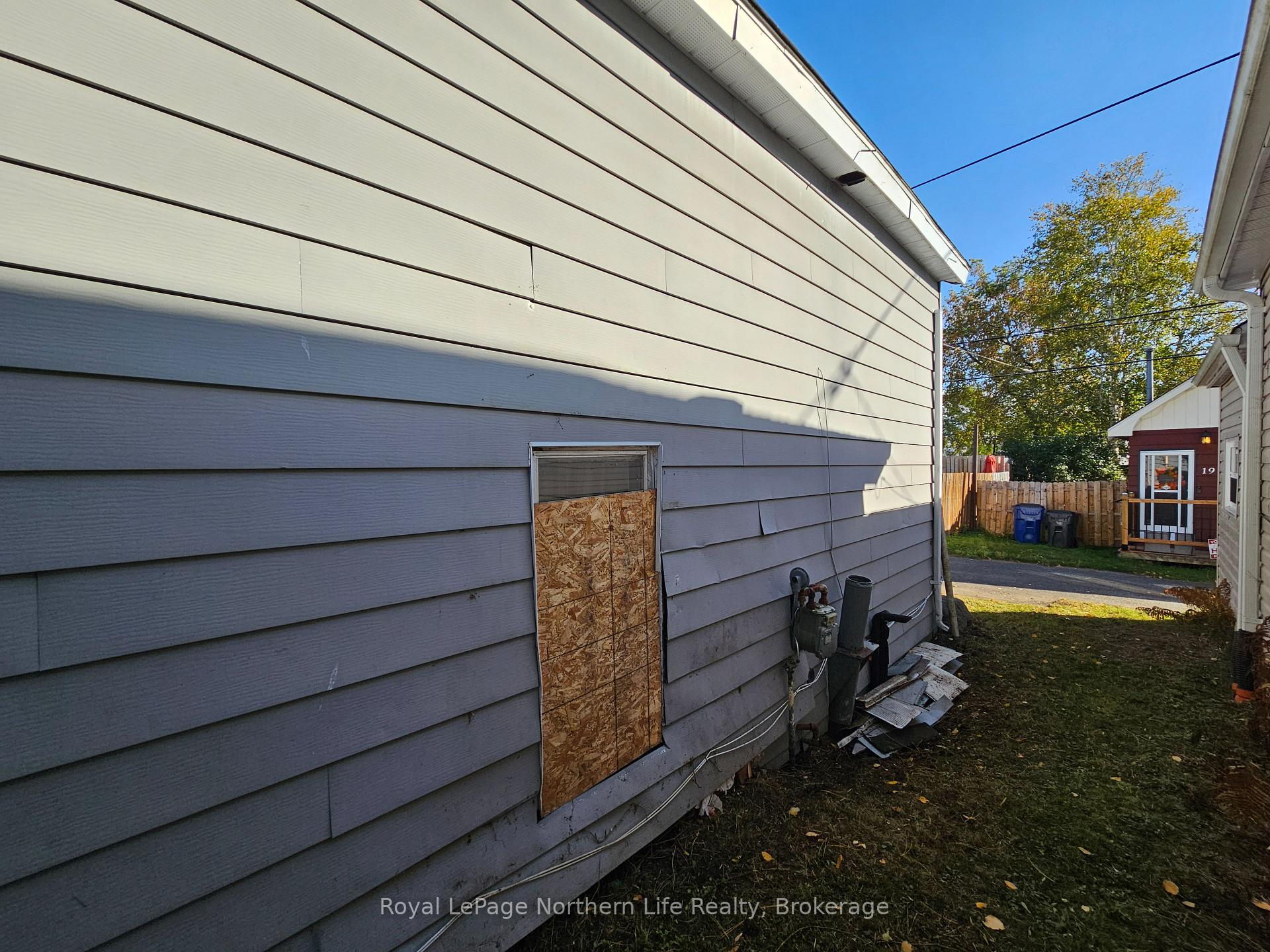 Photo 5 of 20 Lower Helen Street, Cobalt — HOMEH