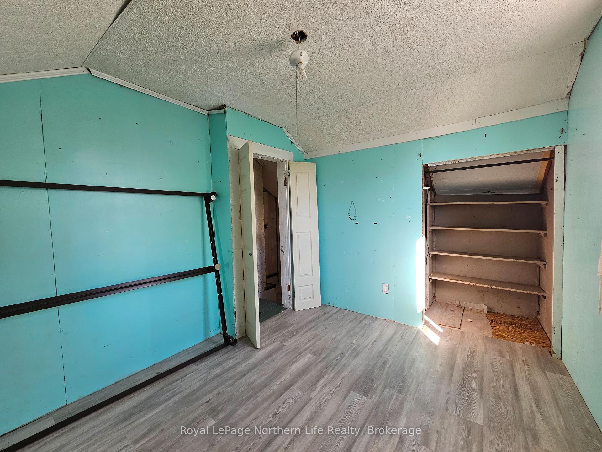 Photo 10 of 20 Lower Helen Street, Cobalt — HOMEH