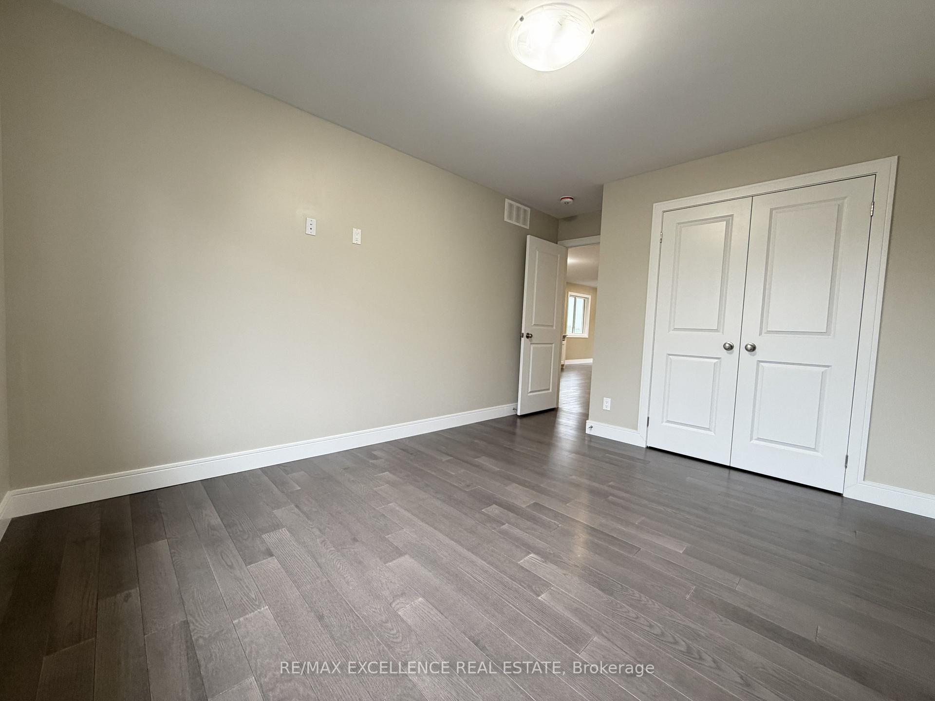 Photo 12 of 18 Huff Avenue, Brantford, North Park/Wood St. — HOMEH