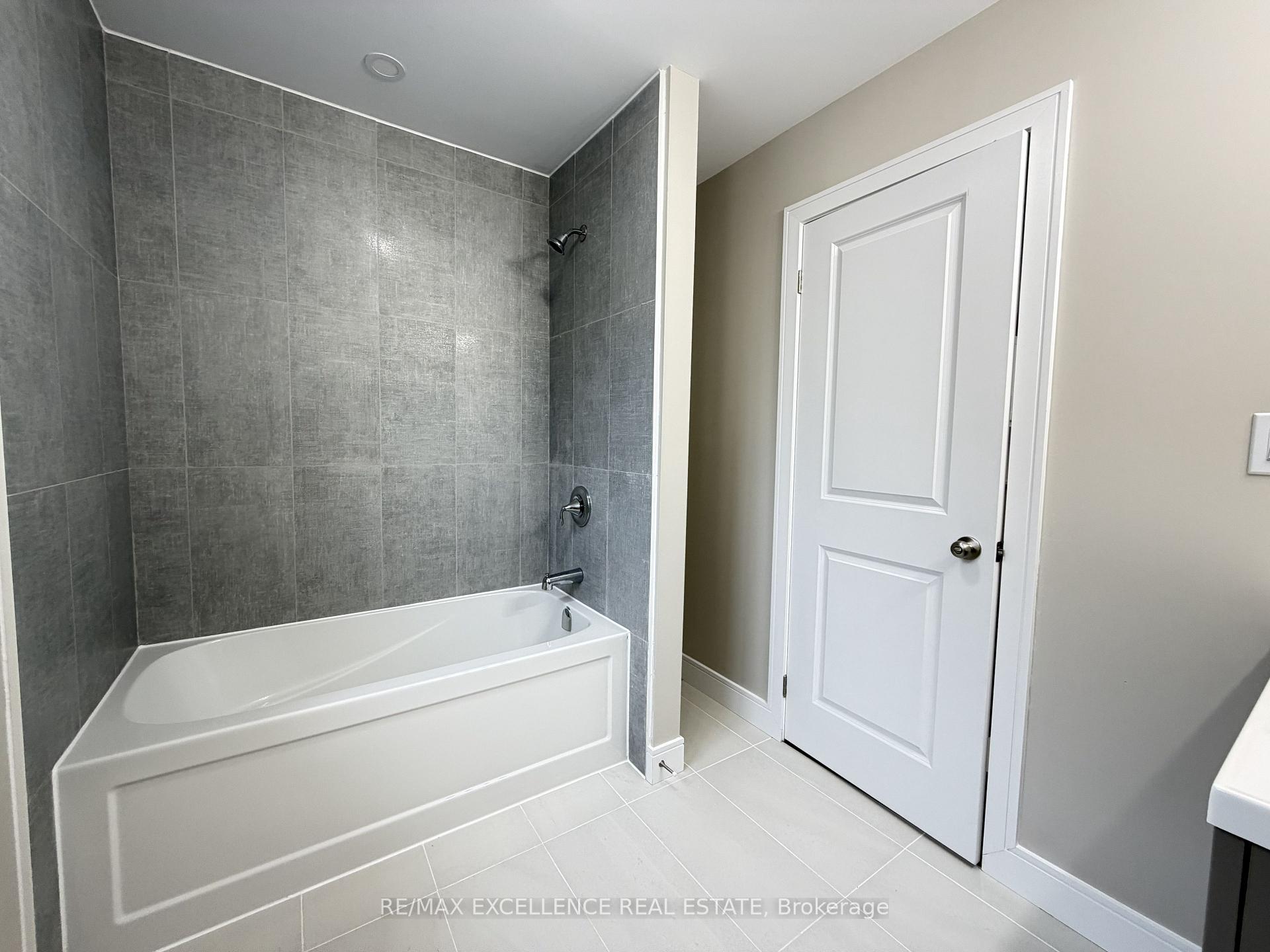 Photo 14 of 18 Huff Avenue, Brantford, North Park/Wood St. — HOMEH