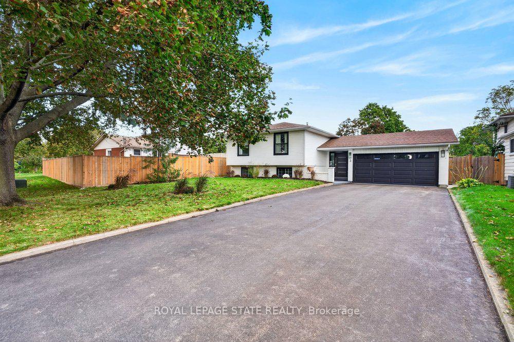 Photo 9 of 3 Regatta Drive, St. Catharines, Martindale Pond — HOMEH