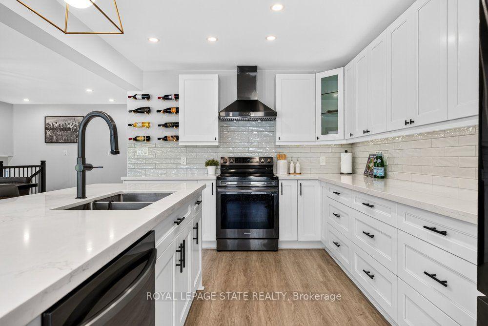 Photo 31 of 3 Regatta Drive, St. Catharines, Martindale Pond — HOMEH