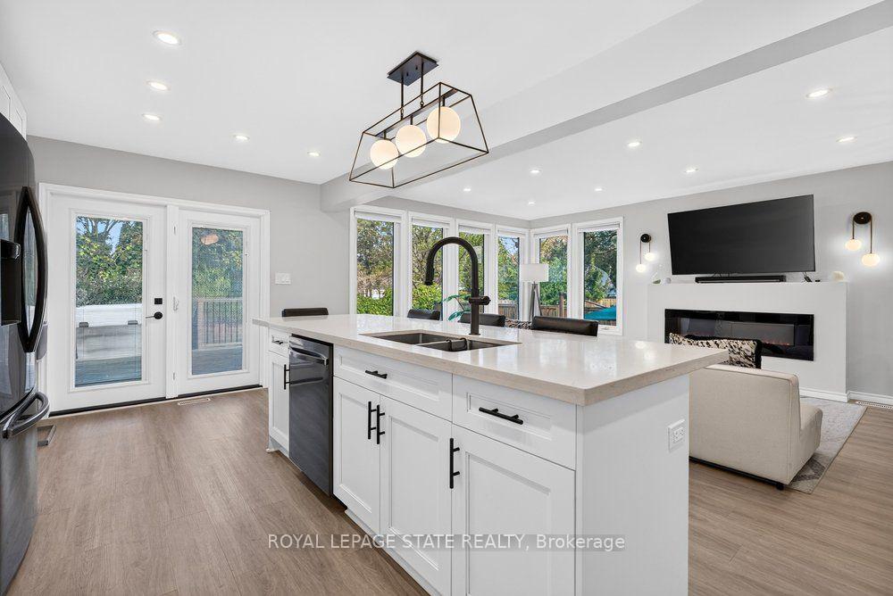 Photo 35 of 3 Regatta Drive, St. Catharines, Martindale Pond — HOMEH