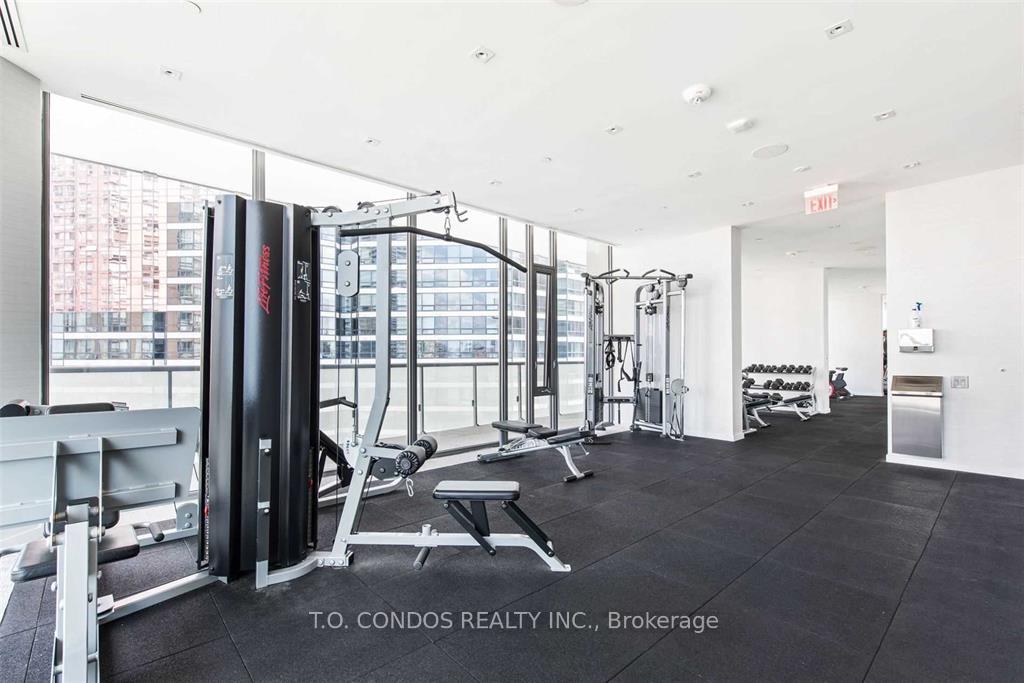 Photo 13 of Unit 920, 57 St. Joseph Street, Toronto, Bay Street Corridor — HOMEH