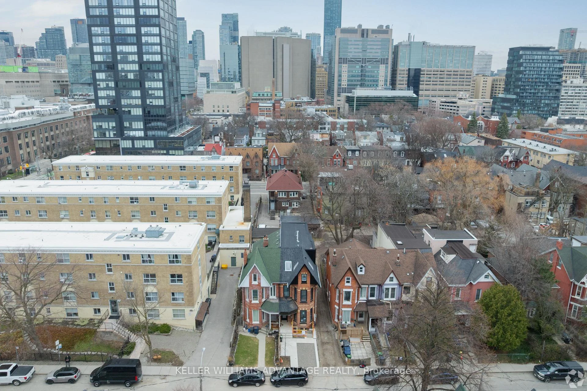 Photo 3 of Unit B, 23 Ross Street, Toronto, Kensington-Chinatown — HOMEH