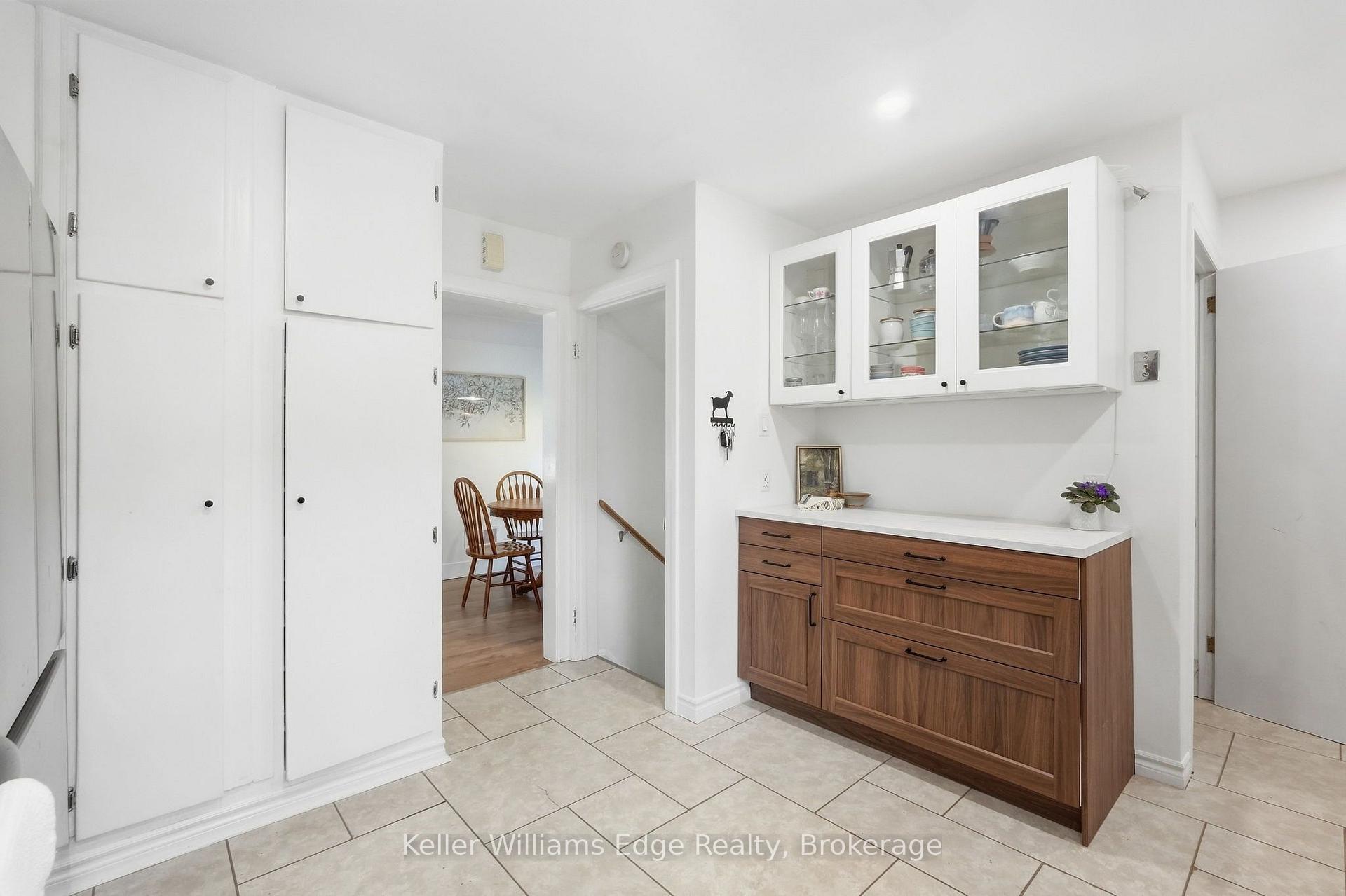 Photo 17 of 240 Bendamere Avenue, Hamilton, Buchanan — HOMEH