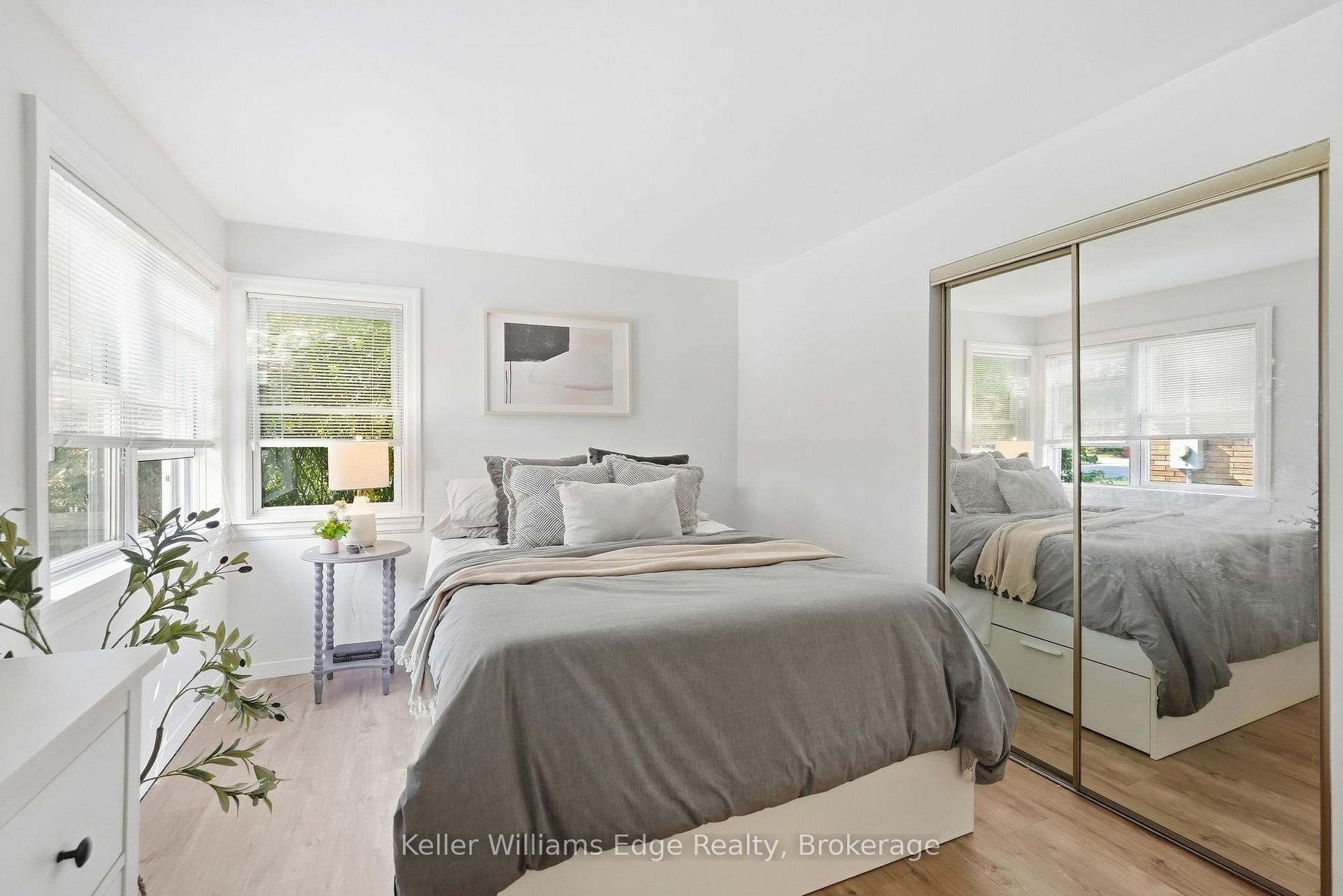 Photo 23 of 240 Bendamere Avenue, Hamilton, Buchanan — HOMEH