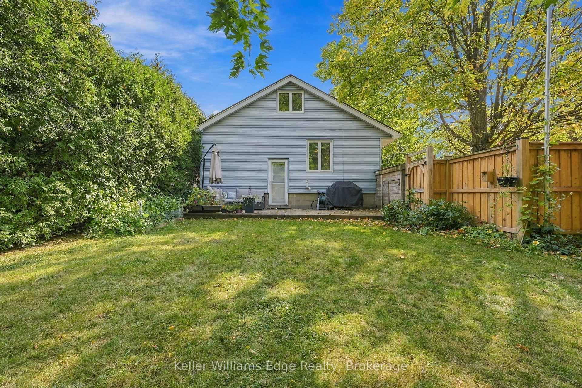 Photo 49 of 240 Bendamere Avenue, Hamilton, Buchanan — HOMEH