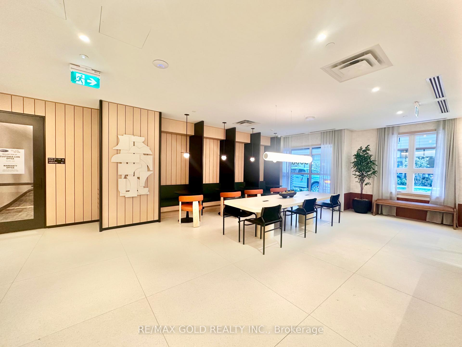 Photo 3 of Unit 605, 3008 William Cutmore Boulevard, Oakville, Joshua Creek — HOMEH