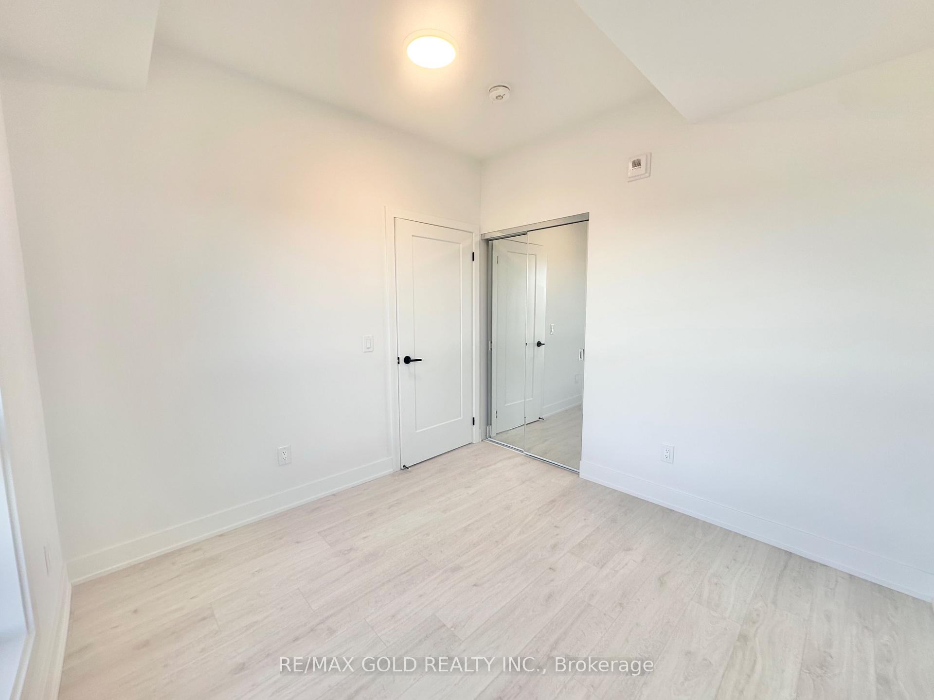 Photo 14 of Unit 605, 3008 William Cutmore Boulevard, Oakville, Joshua Creek — HOMEH
