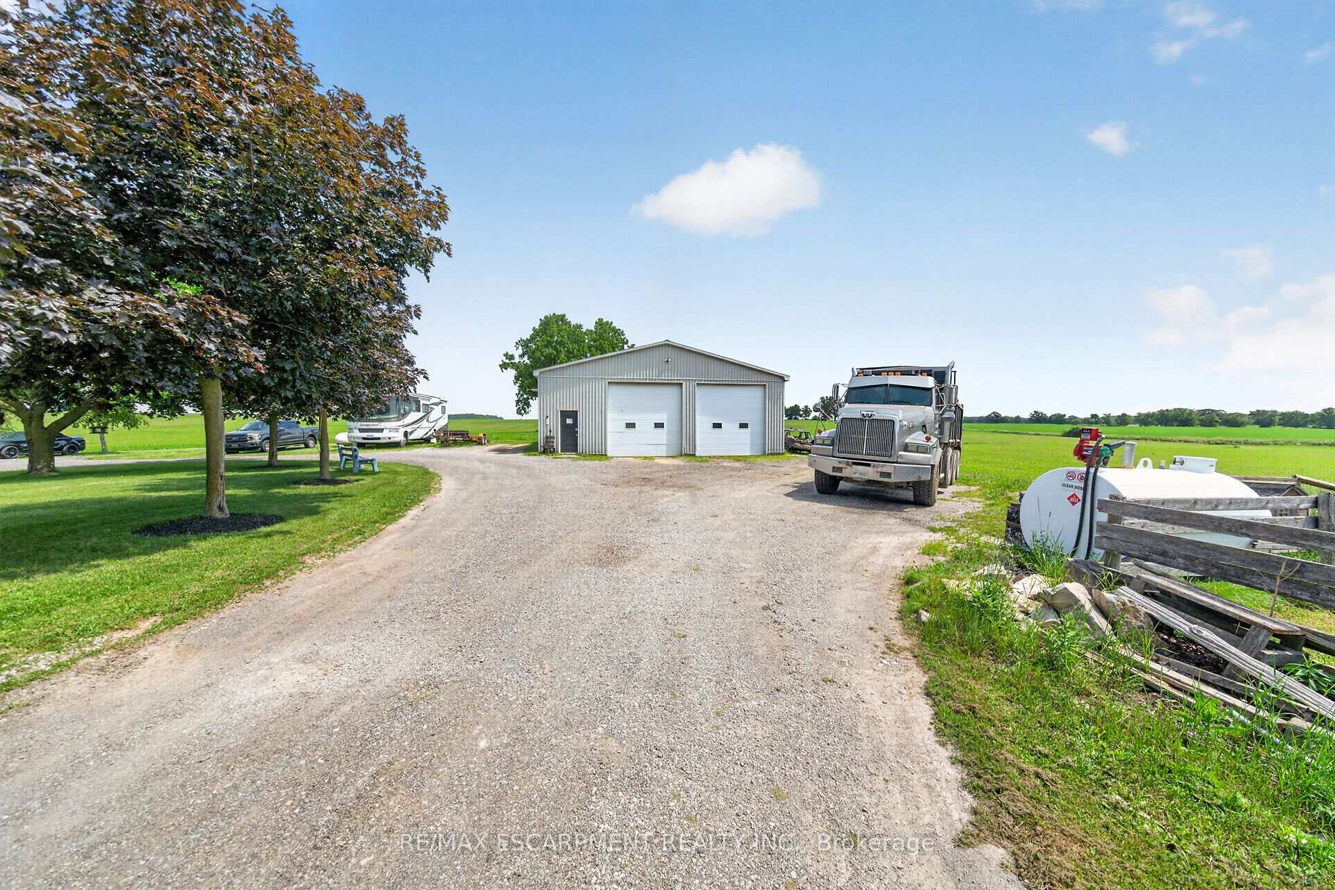 Photo 4 of 967 4th Line, Haldimand — HOMEH
