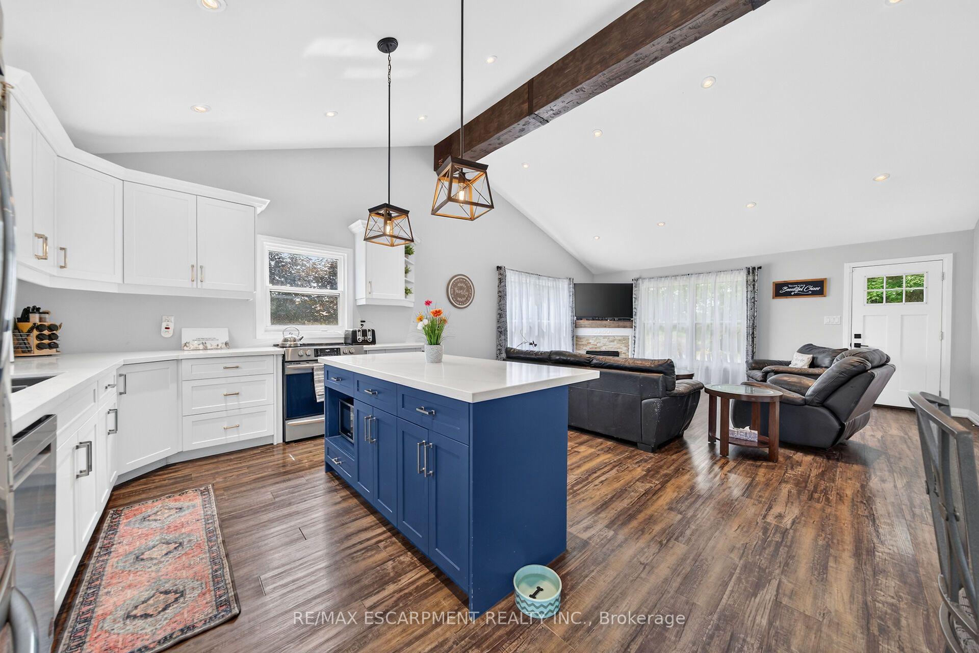 Photo 14 of 967 4th Line, Haldimand — HOMEH