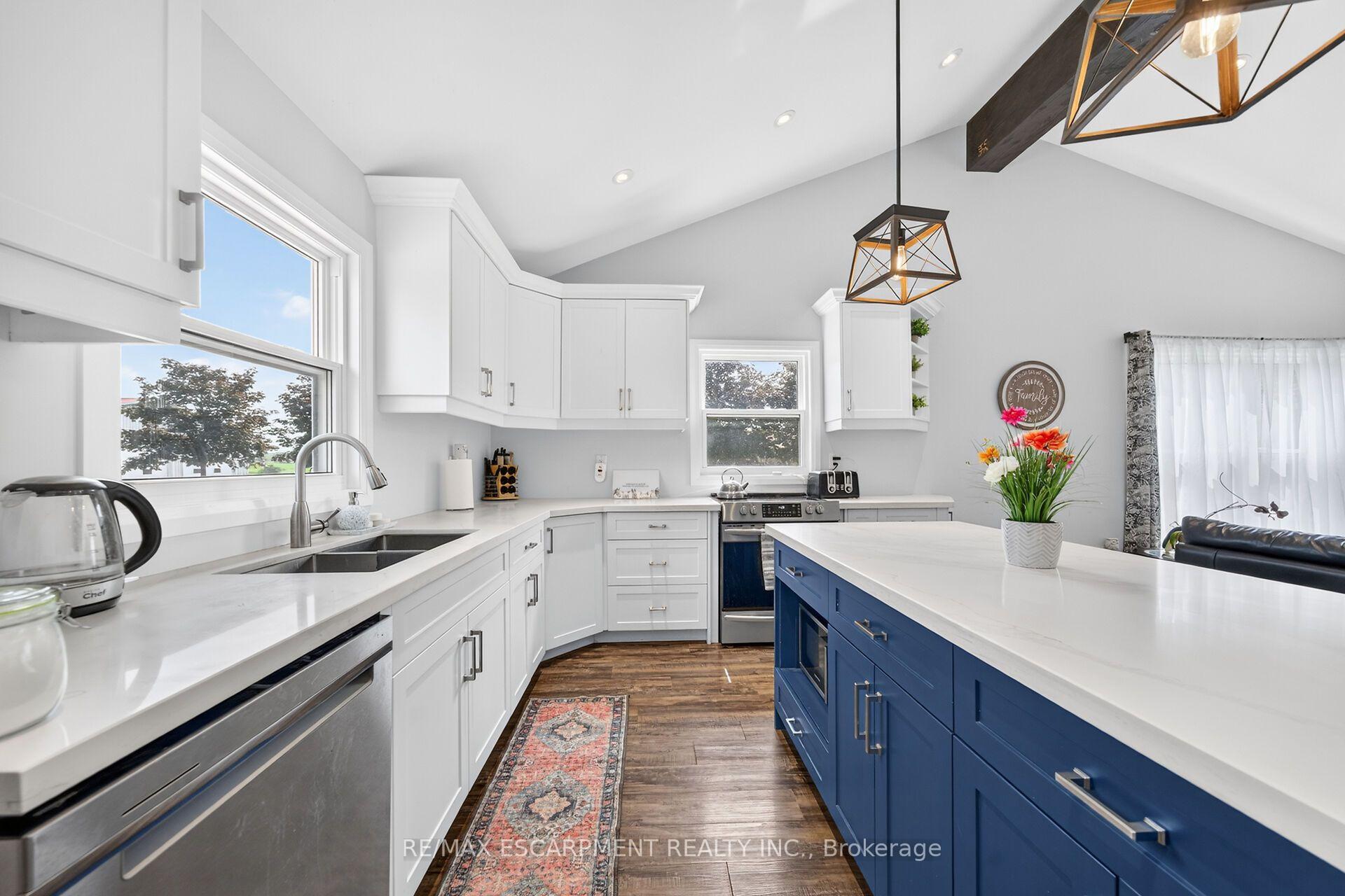 Photo 15 of 967 4th Line, Haldimand — HOMEH