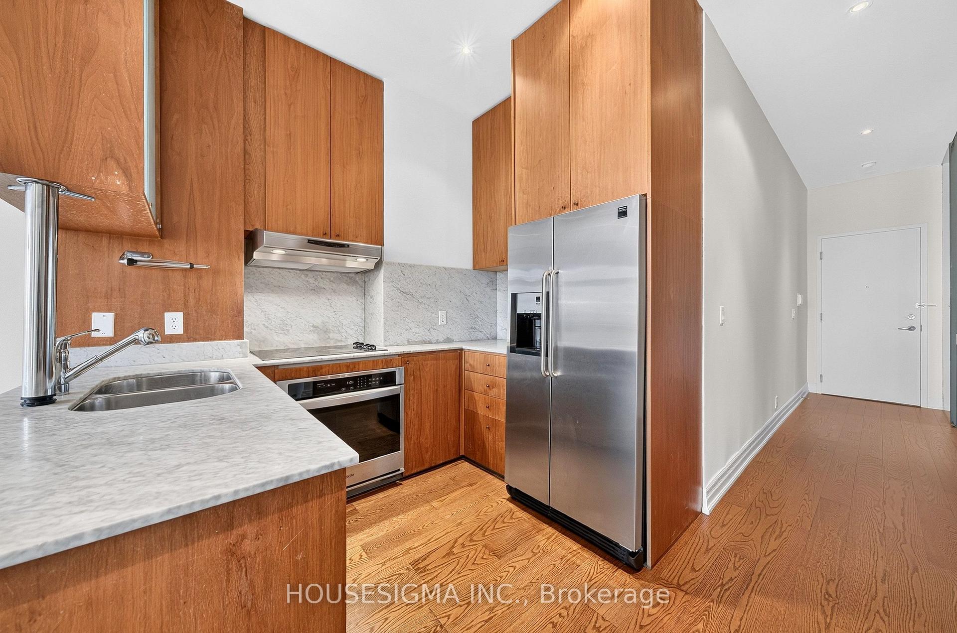 Photo 4 of Unit 804, 797 Don Mills Road, Toronto, Flemingdon Park — HOMEH