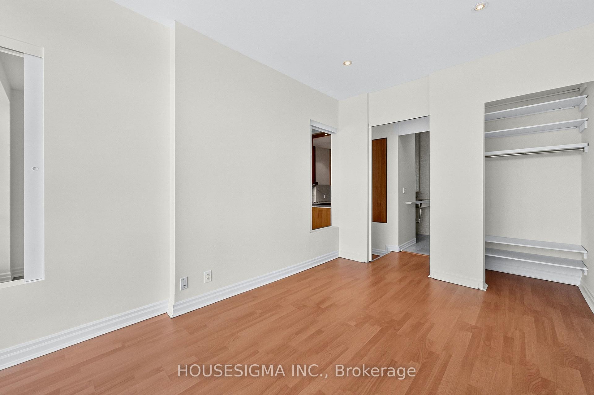 Photo 9 of Unit 804, 797 Don Mills Road, Toronto, Flemingdon Park — HOMEH