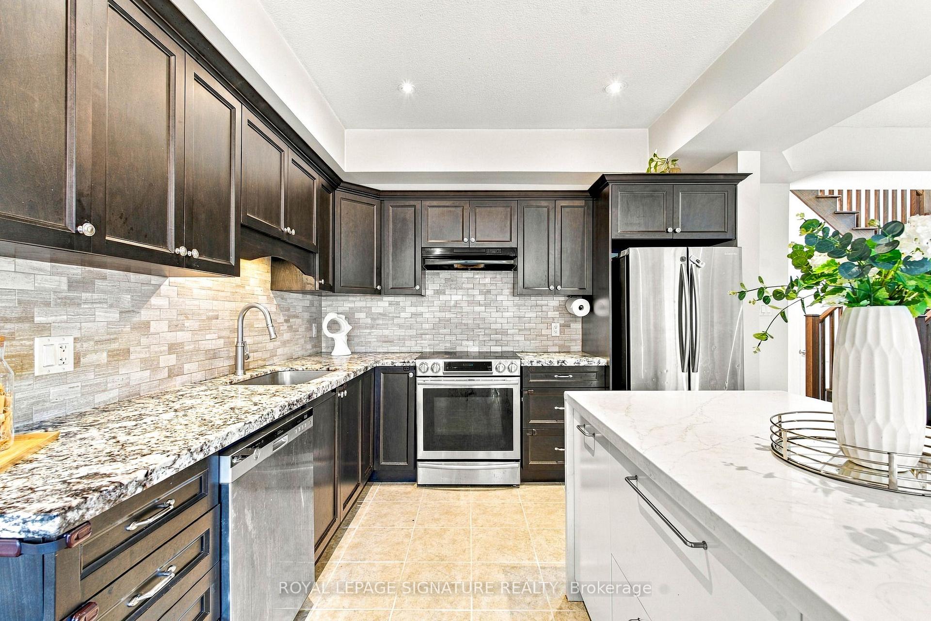 Photo 15 of 17 Lagoon Avenue, Hamilton, Hamilton Beach — HOMEH