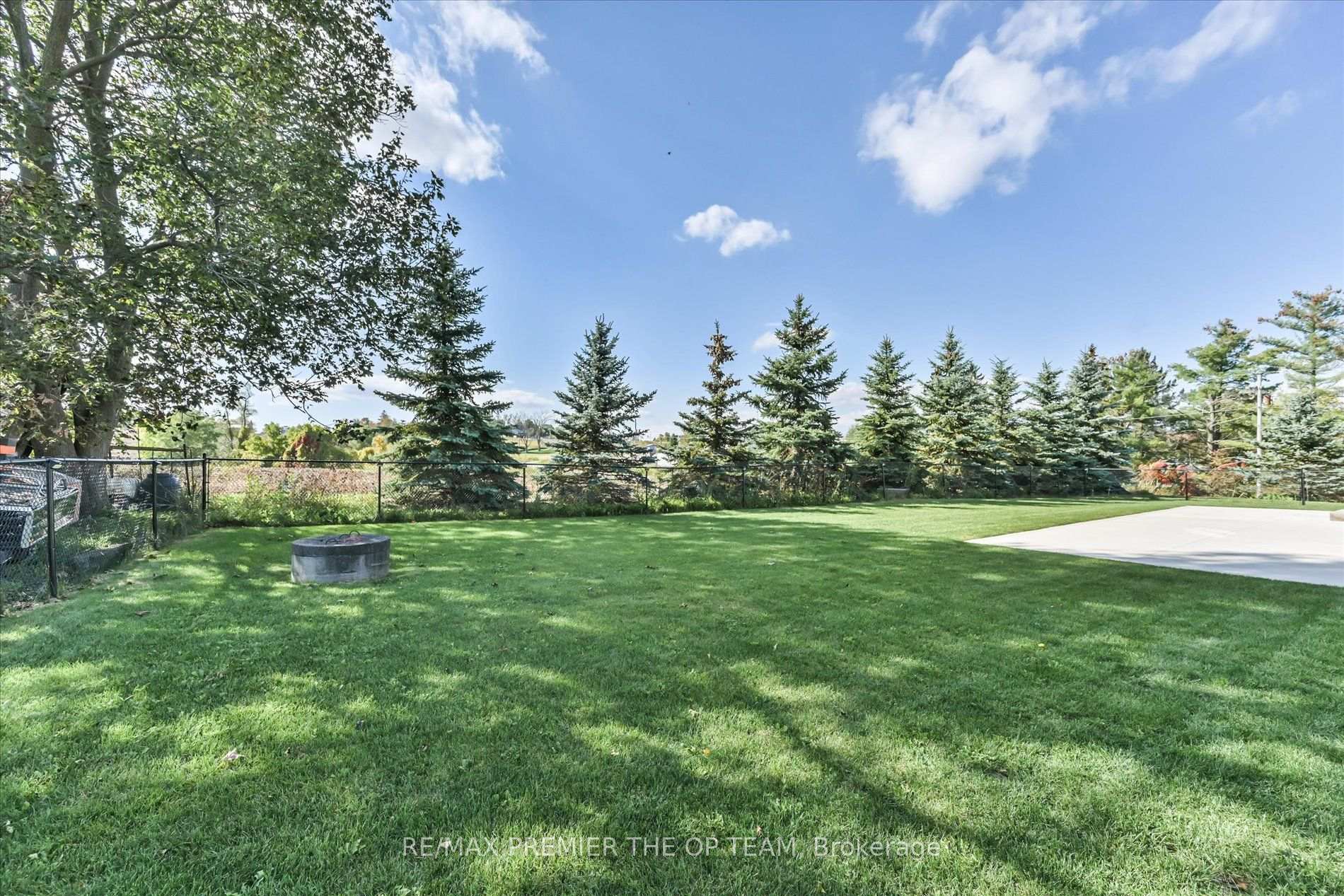 Photo 32 of 1881 Gilford Road, Innisfil, Rural Innisfil — HOMEH
