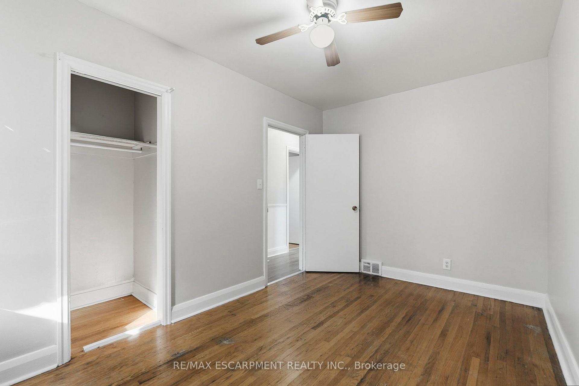 Photo 23 of 7 Sheldon Street, Hamilton, Dundas — HOMEH