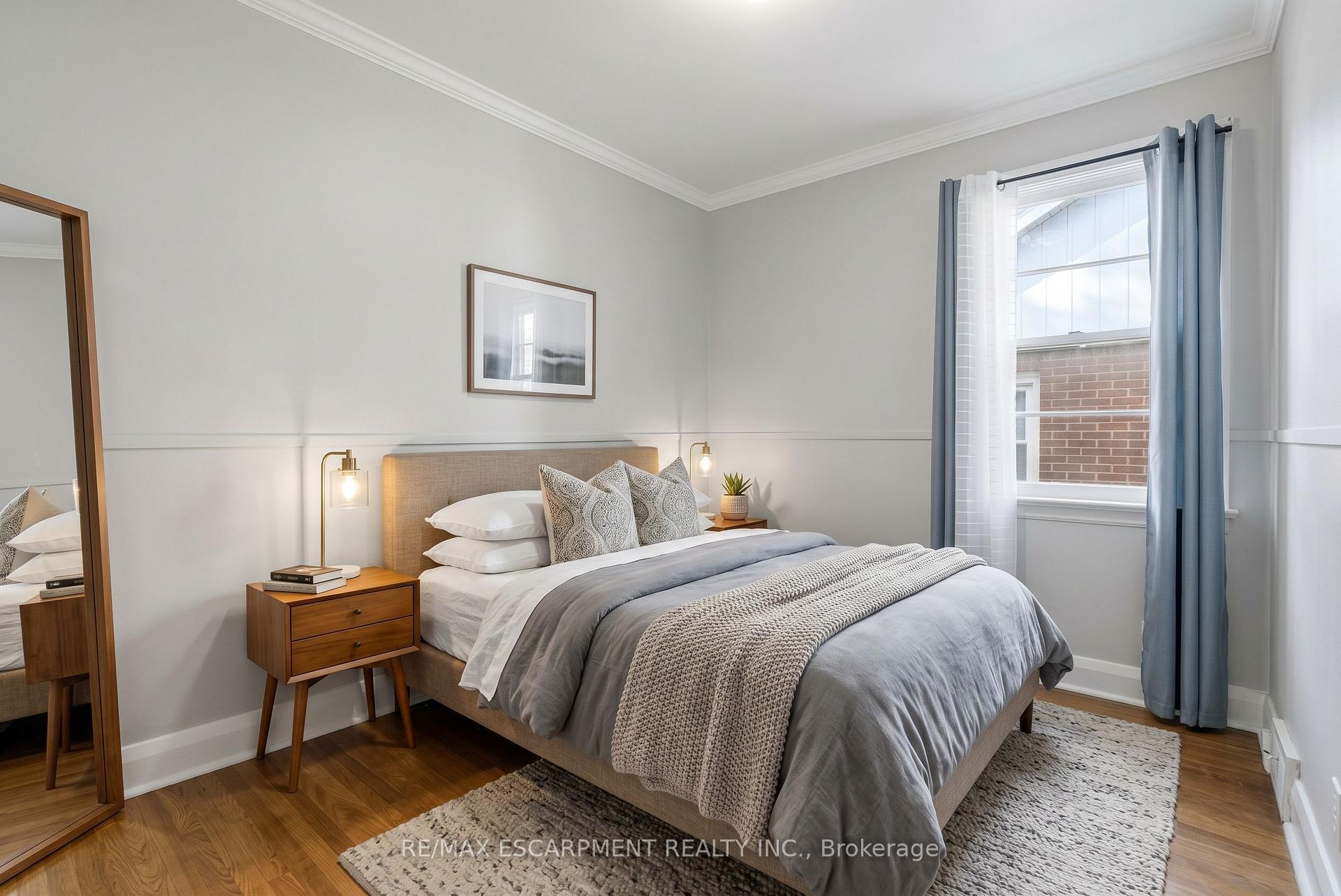 Photo 25 of 7 Sheldon Street, Hamilton, Dundas — HOMEH