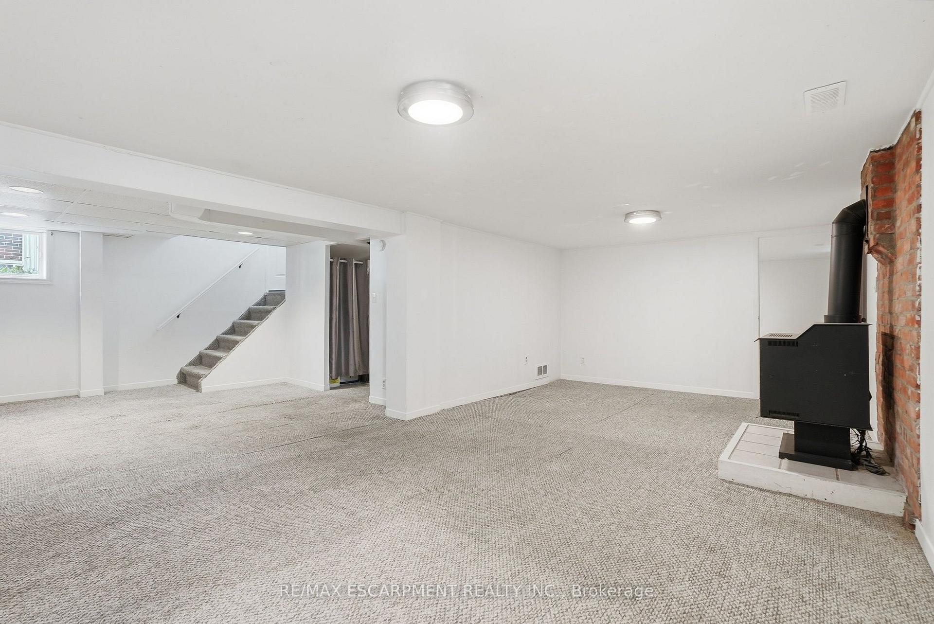 Photo 35 of 7 Sheldon Street, Hamilton, Dundas — HOMEH