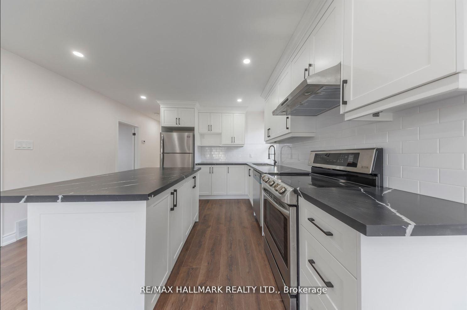 Photo 6 of Unit Upper, 39 Stansbury Crescent, Scarborough, Eglinton East — HOMEH