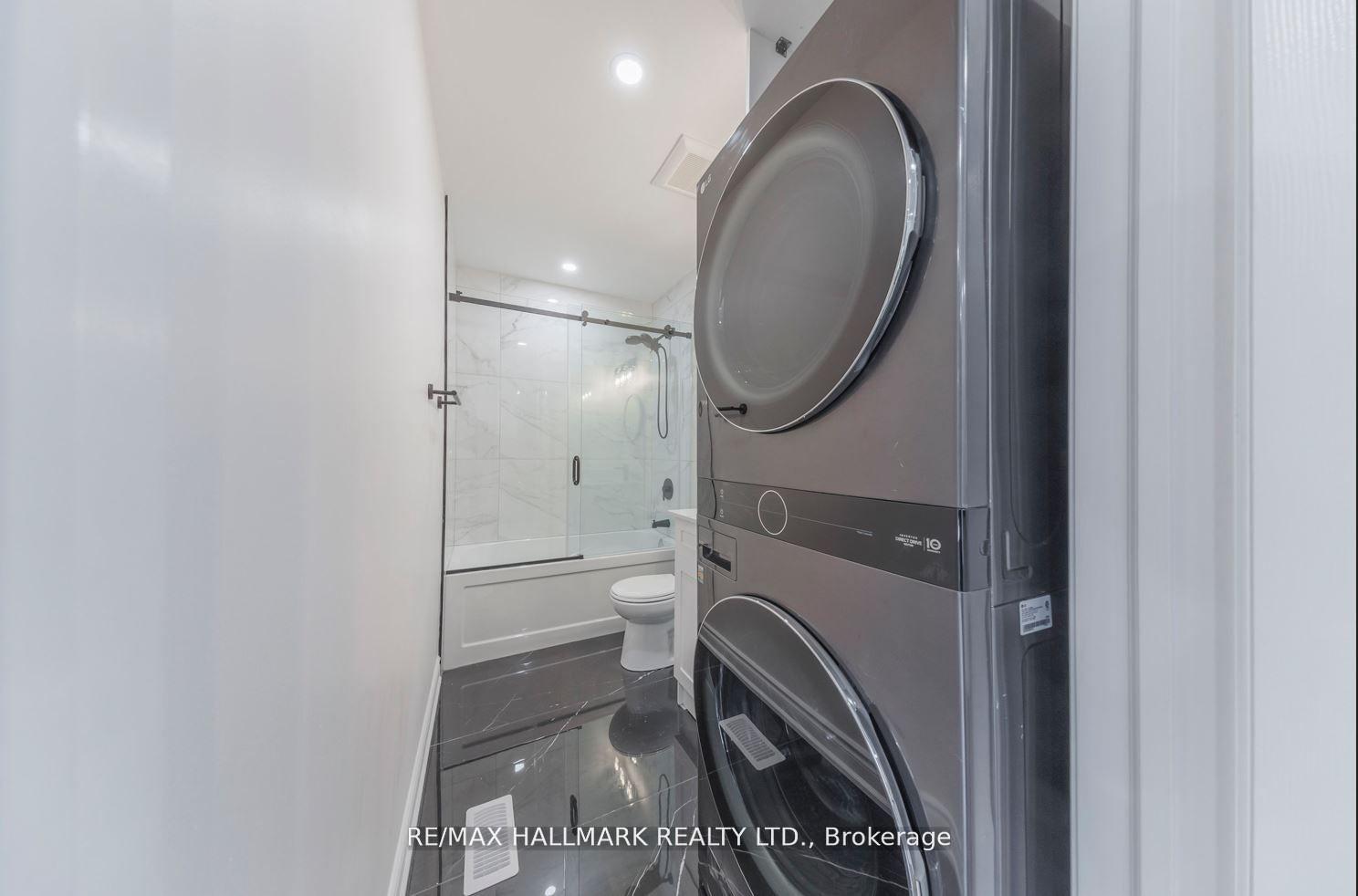 Photo 10 of Unit Upper, 39 Stansbury Crescent, Scarborough, Eglinton East — HOMEH
