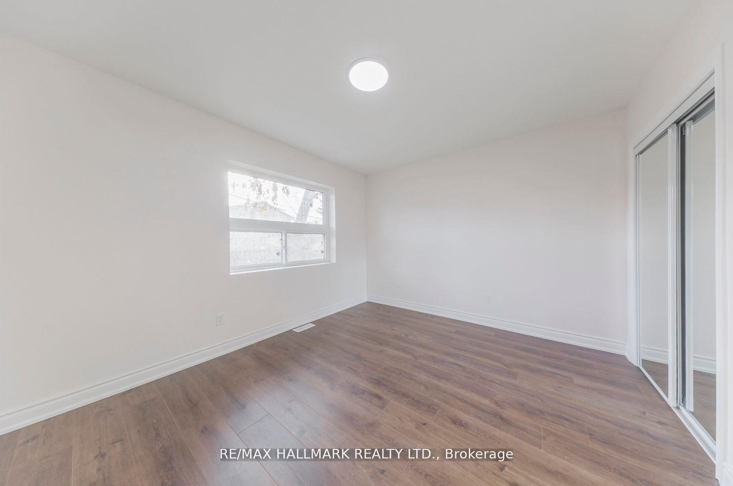 Photo 13 of Unit Upper, 39 Stansbury Crescent, Scarborough, Eglinton East — HOMEH
