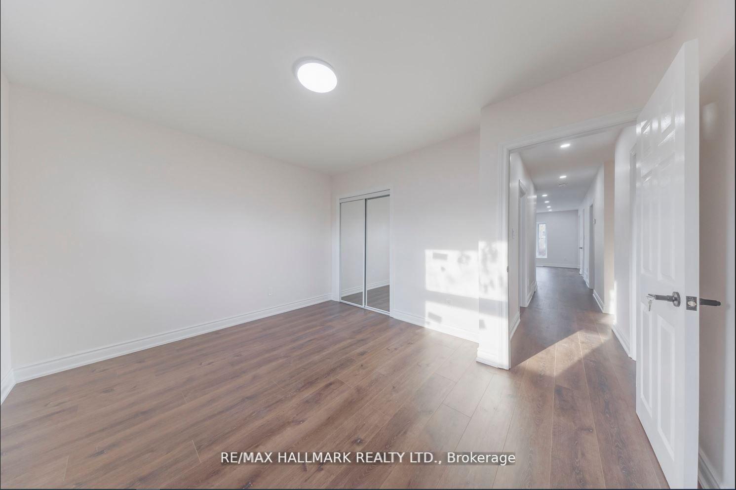 Photo 14 of Unit Upper, 39 Stansbury Crescent, Scarborough, Eglinton East — HOMEH